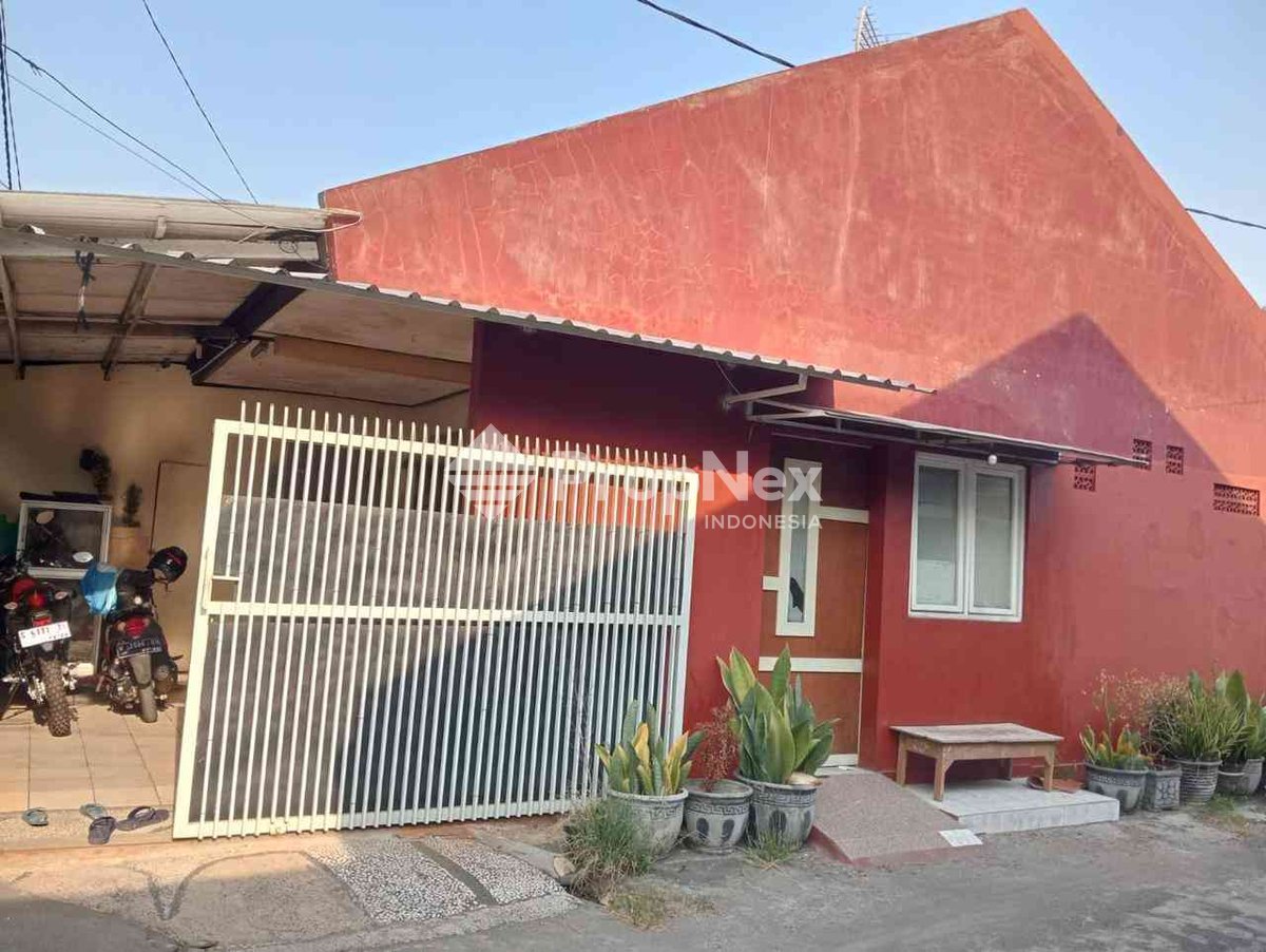 Rumah SHM Jl. Jenggolo 1 Sidoarjo